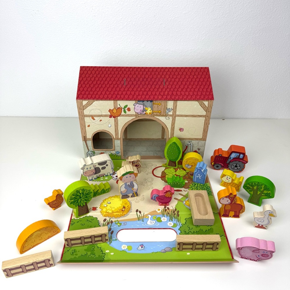 HABA Play World at the Farm Play Set Auf Dem Land